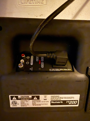 Numark TT200 Professional Direct Drive Turntable/FOR PARTS/WORKS