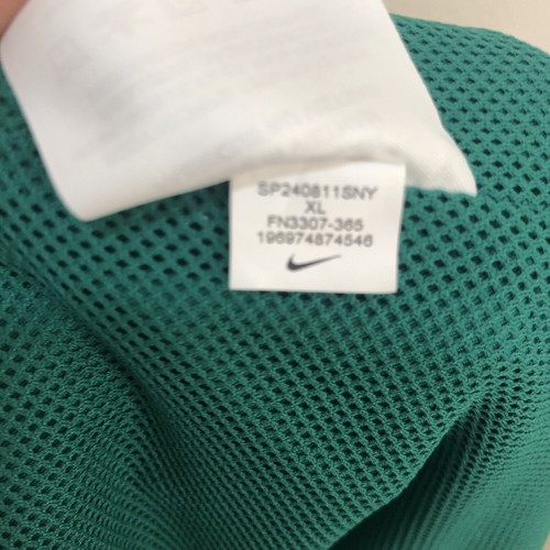 Nike Club Woven Flow Lined Above Knee Shorts Men's XL Green Malachite FN3307-365 - Picture 9 of 10