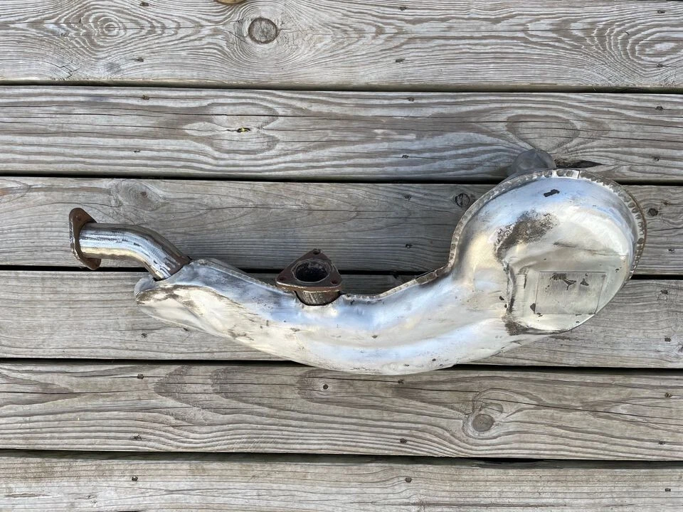 Теплообменник (правый) для Porsche 911 1974-1977 годов выпуска 2,7 л - Изображение 3 из 4