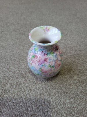 Kleine Keramik Knospen Vase mit Blumendekor