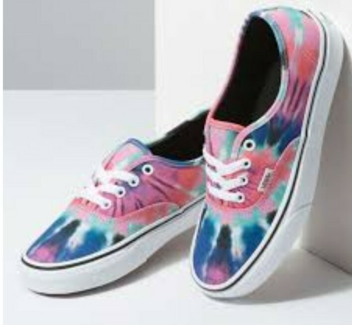 VANS VN0A38EMVKI Authentic Tie Dye Multi-Color Shoes - Women's size 10 US