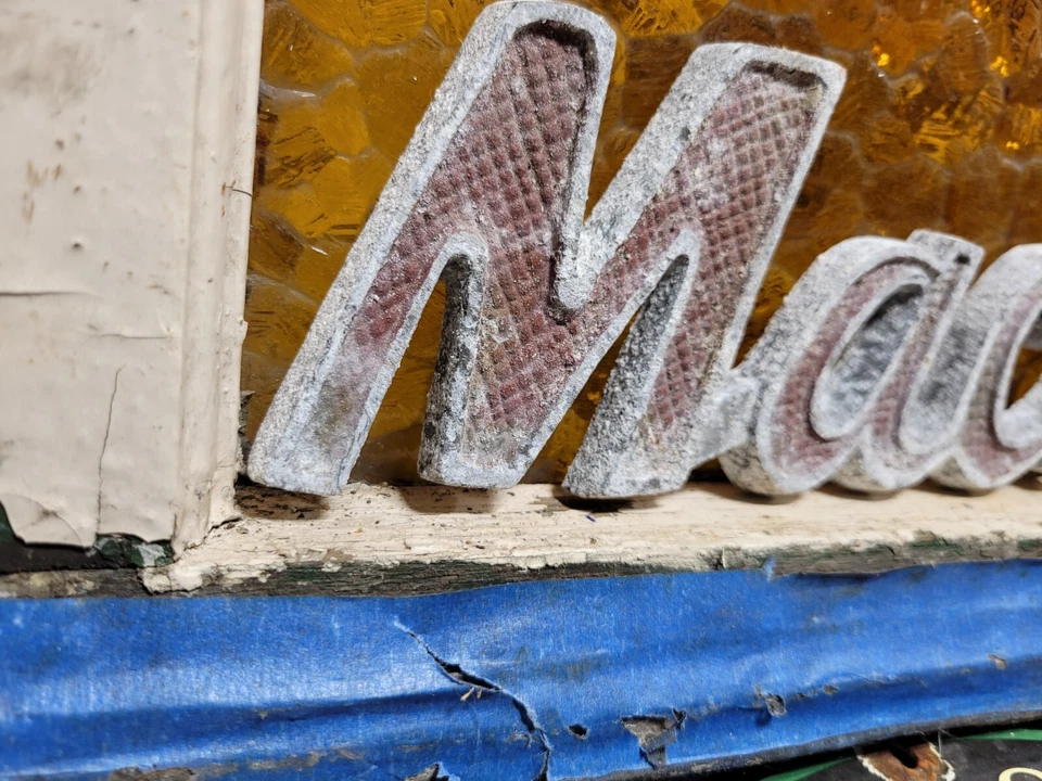 LETRERO DE CAMIÓN MACK DE COLECCIÓN ANTIGUO REMOLQUE TRACTOR EMBLEMA MOTOR REMOLQUE LOGOTIPO DE CAMIONERO DE EE. UU. Foto 3 de 4