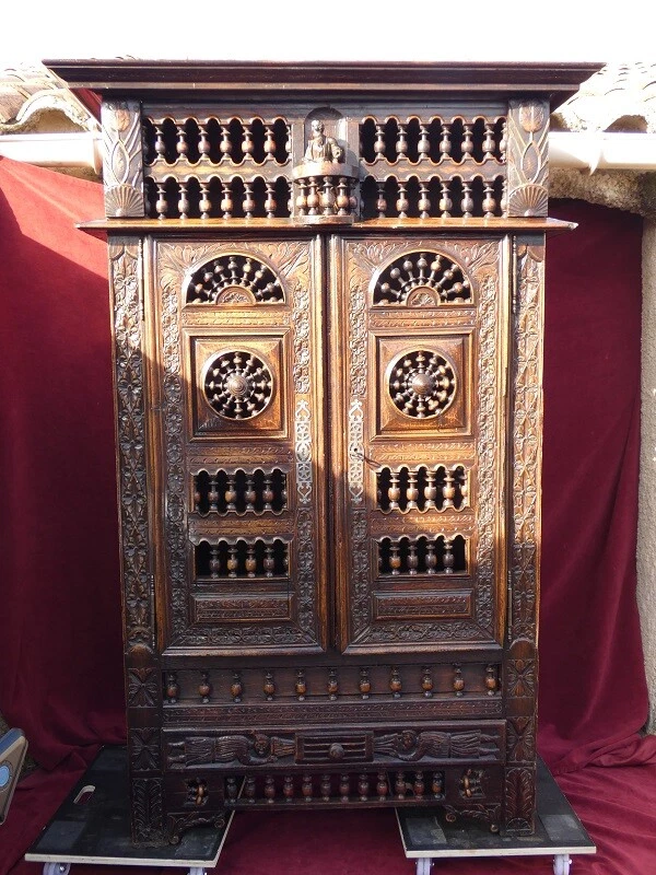 Ancien Mobilier Breton Meuble Bois Miniature Armoire Horloge Bretagne Circa 1950