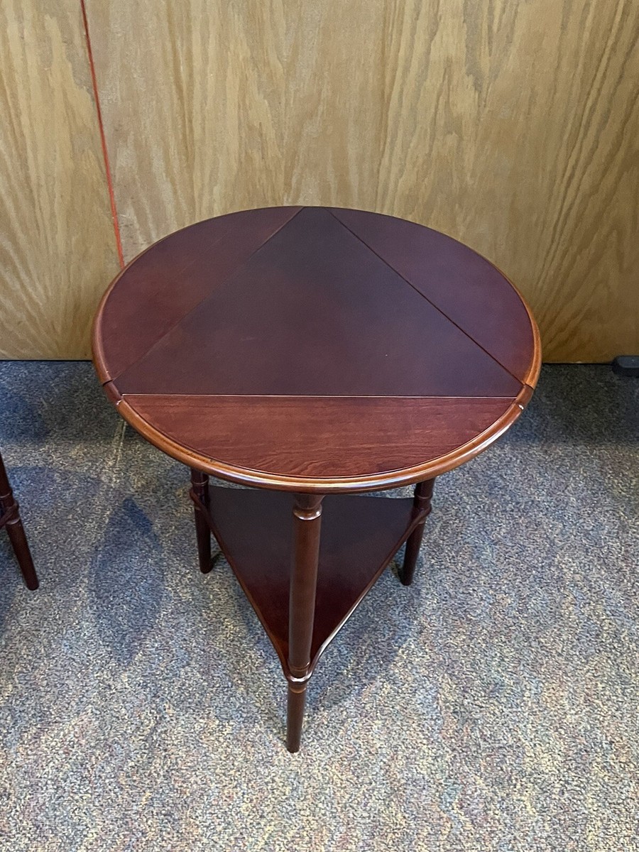 Vtg Bombay Furniture Round / Triangle Drop-Leaf Side Table W
