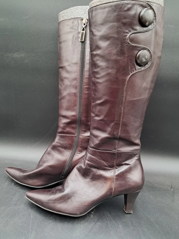 TAHARI Ta-Minna Mujer 6 Botas Hasta la Rodilla Cremallera Nuevo Espresso 2" Tacón Gatito Hermosas Foto 2 de 4