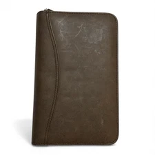 Vtg Day-Timer Organizer Planner Brown Navigator Zip Around 6 Rings 8.5x5.5