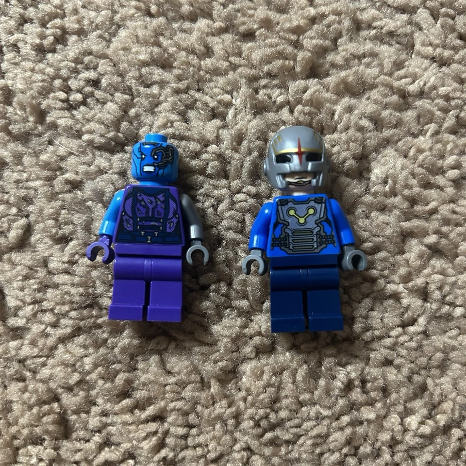 Lote de minifiguras Lego Marvel - Raro - Star Lord, Gamora, Hulk, Nebula, Hydra... Foto 3 de 4