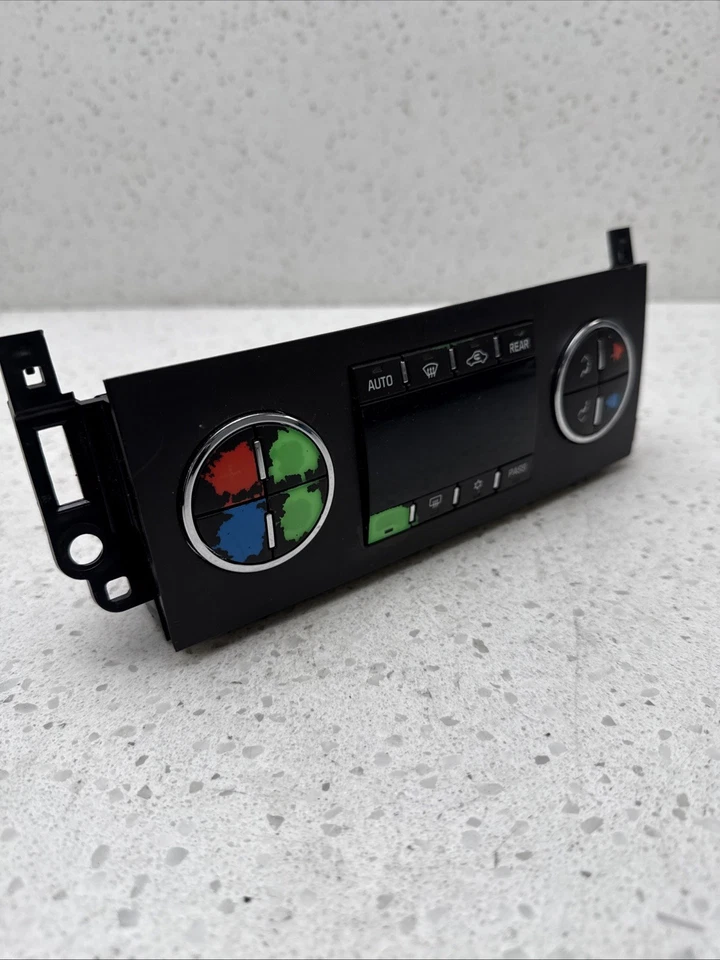 2012-2014 TAHOE SUBURBAN CLIMATE TEMPERATURE A/C HEATER CONTROL 20921712 OEM - Image 2 of 4