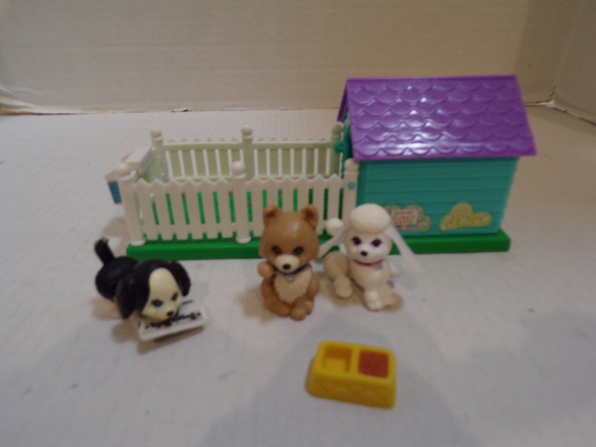 Kenner Vintage~LPS~1992~Puppy Pals Playhouse~3 Dogs~~Accessories