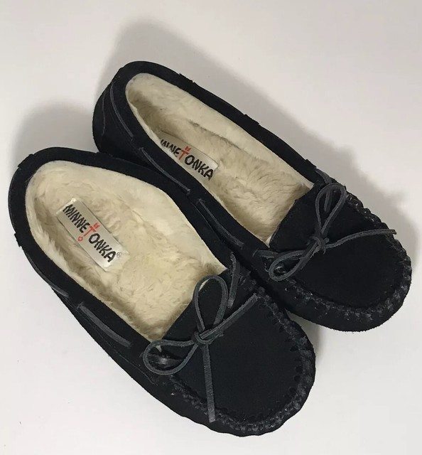 minnetonka cally moccasins womens