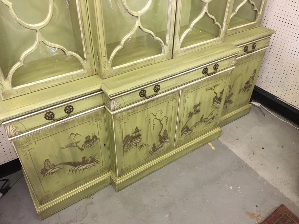 Gabinete chinoiserie verde y dorado Karges Foto 2 de 4