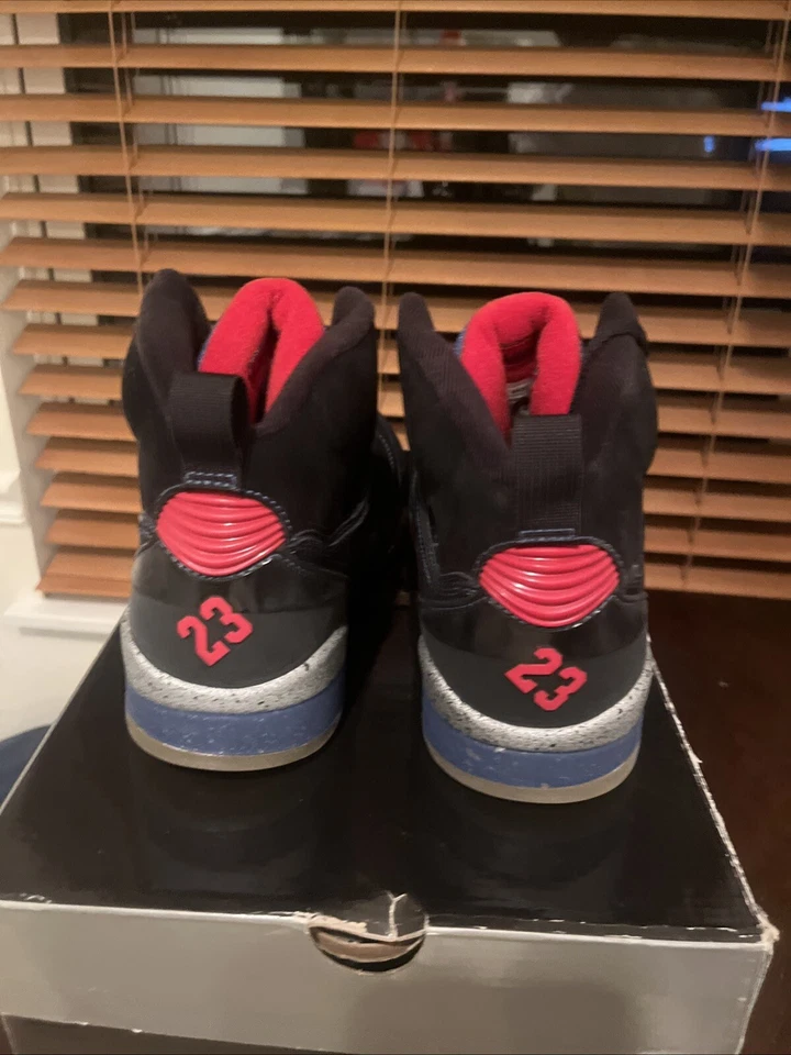 RARO🔥 364806 062 JORDAN SIXTY PLUS negro/rojo universitario-azul francés HOMBRE Talla 9.5 Foto 3 de 4