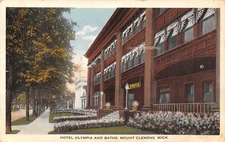 Mount Clemons Michigan~Hotel Olympia & Baths~Side View Down Street~Porch~1918 PC