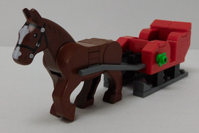100% - 2012 LEGO CHRISTMAS SET 3300014 Horse Drawn Sleigh Bench Snow Minifigures