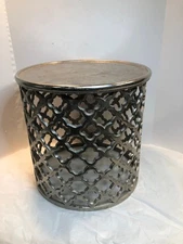 Vintage Metal Round Accent End Side Table Coffee - 16.25" High x 16.75" Wide