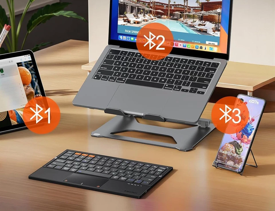 Foldable Bluetooth Keyboard with Trackpad - Unique Horizontial Folding - Image 3 of 4