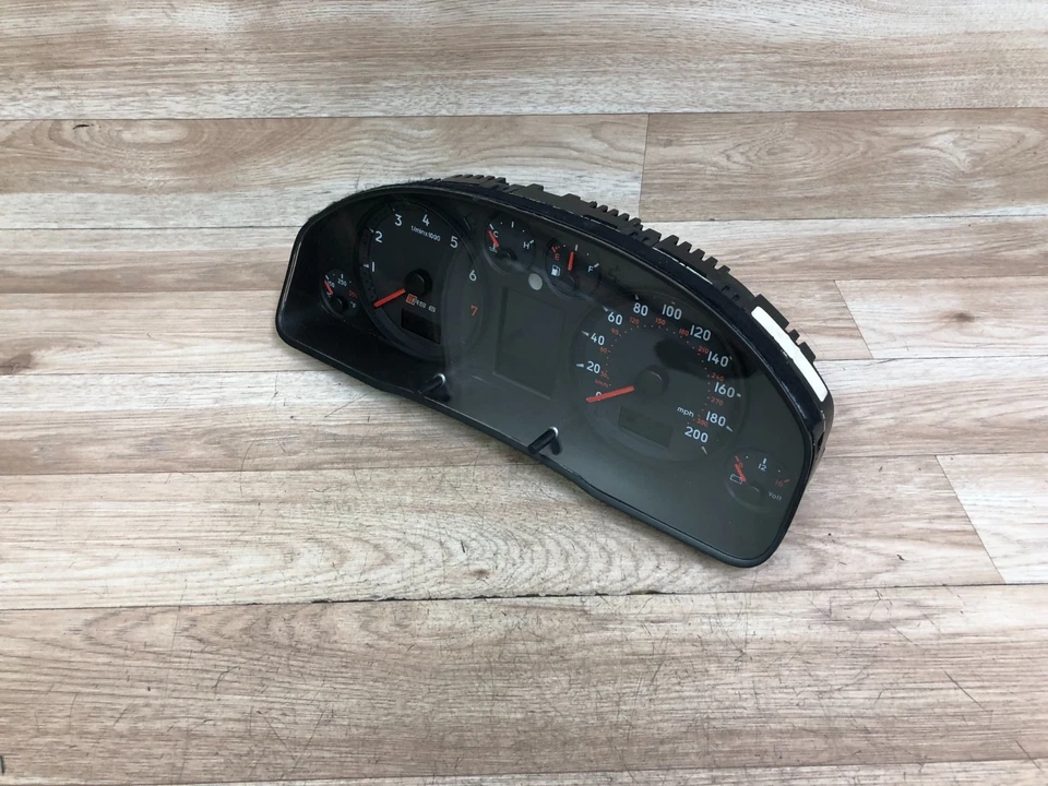 AUDI RS6 OEM VELOCÍMETRO PANEL DELANTERO MEDIDOR DE INSTRUMENTOS 4.2L 2003-2004 Foto 3 de 4