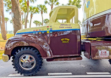 BEAUTIFUL TRIBUTE TO ROY STONE TRUCKING A LON...