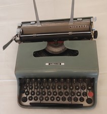 Olivetti Lettera 22 Prima Serie con Scatola Originale e Libretto Di Istruzioni 