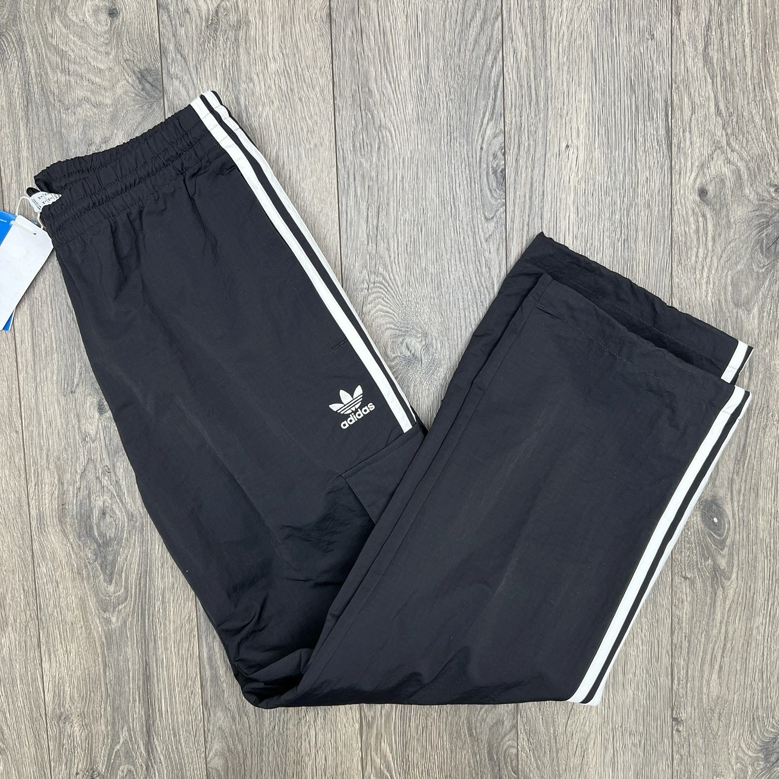 Adidas Cargo Pants Size Medium Mens Black Originals Adicolor Classics 3 Stripes