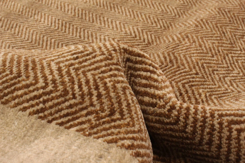 4'0" x 6'3" Hand Knotted Area Rug Traditional Oriental Wool Carpet - Image 3 of 4