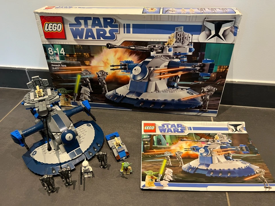 LEGO Star Wars 8018 Armored Assault Tank (AAT), photo 1 sur 3