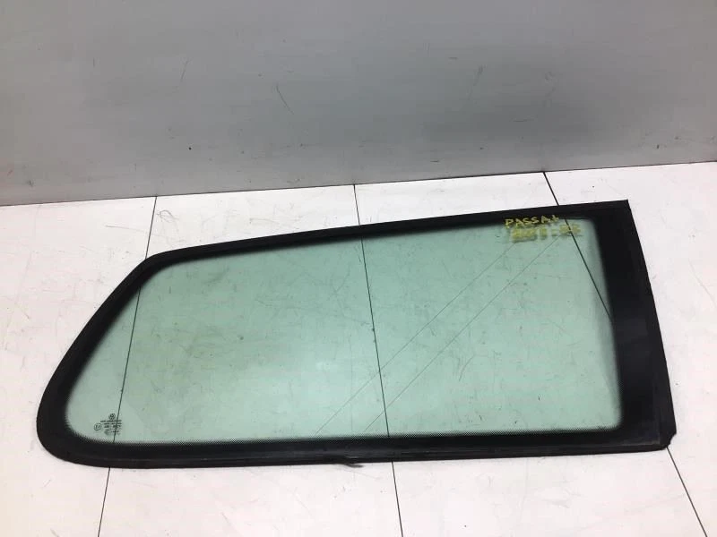 Volkswagen Passat SW 2006 2010 cuarto trasero derecho cristal OEM+ Foto 4 de 4