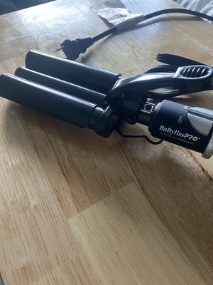 BaBylissPRO 3-Barrel 1 in Porcelain Ceramic Hair Waver 430°F Black/Silver