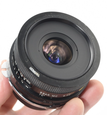 Tamron 28mm f2.5 Adaptall-2 Wide Angle Nikon AI Case/box/papers