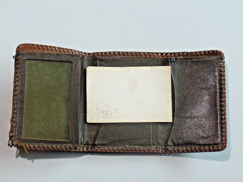 Vintage Leather Wallet Stamped Embossed Tri Fold Brown Leather Floral Design - Picture 6 of 6