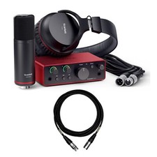 Focusrite Scarlett Solo Studio 4th Gen Recording Package with Mogami XLR Cable