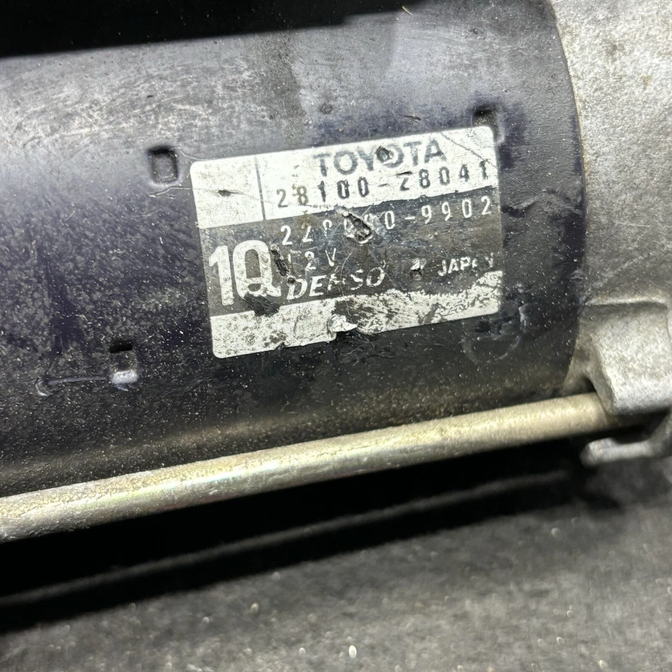 Motor de arranque Toyota Solara 2001-2005 28100-28041 OEM Foto 2 de 4