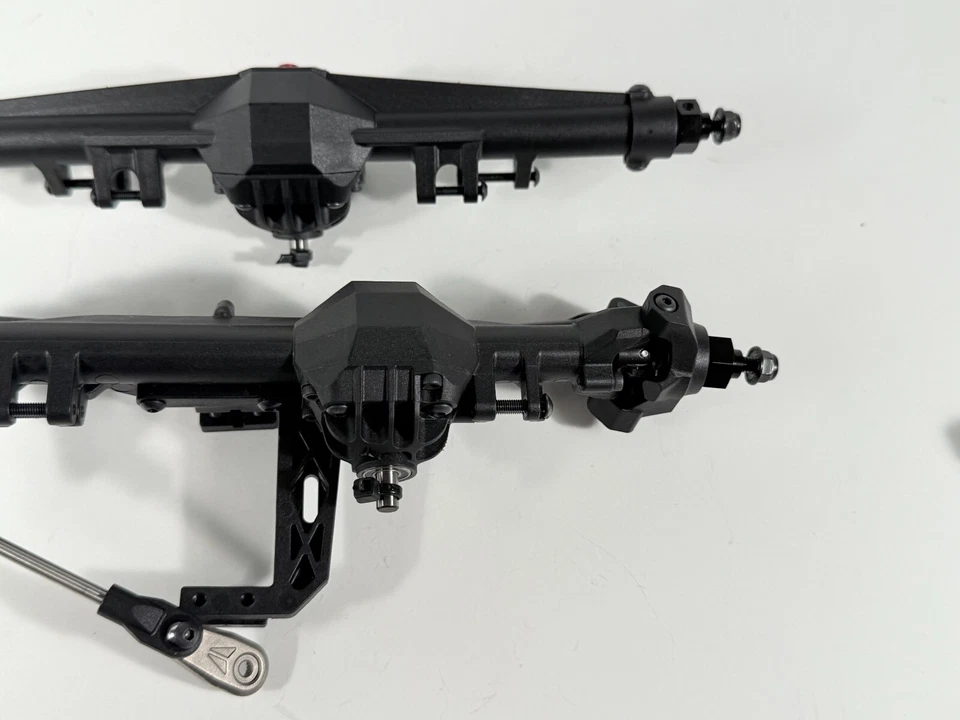 New Vanquish Products H10 Optic Hydro Front & Rear Complete Axles Takeoffs - Image 4 of 4