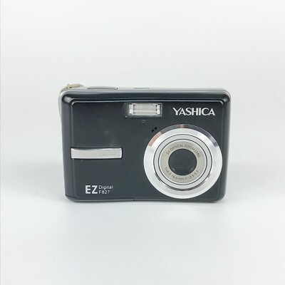 Yashica EZ F827 8.0 MP Digital Camera With 3 x Optical Zoom