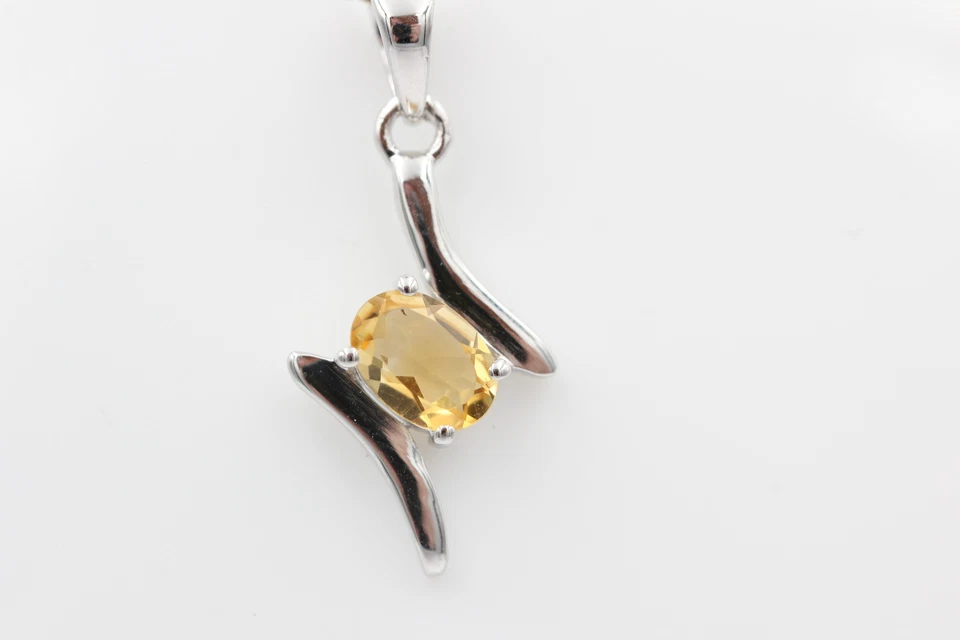 0,72 Carati Citrino Rimorchio 925 Collier Collana Argento Hellgelber Pietra Alto - Immagine 2 di 4