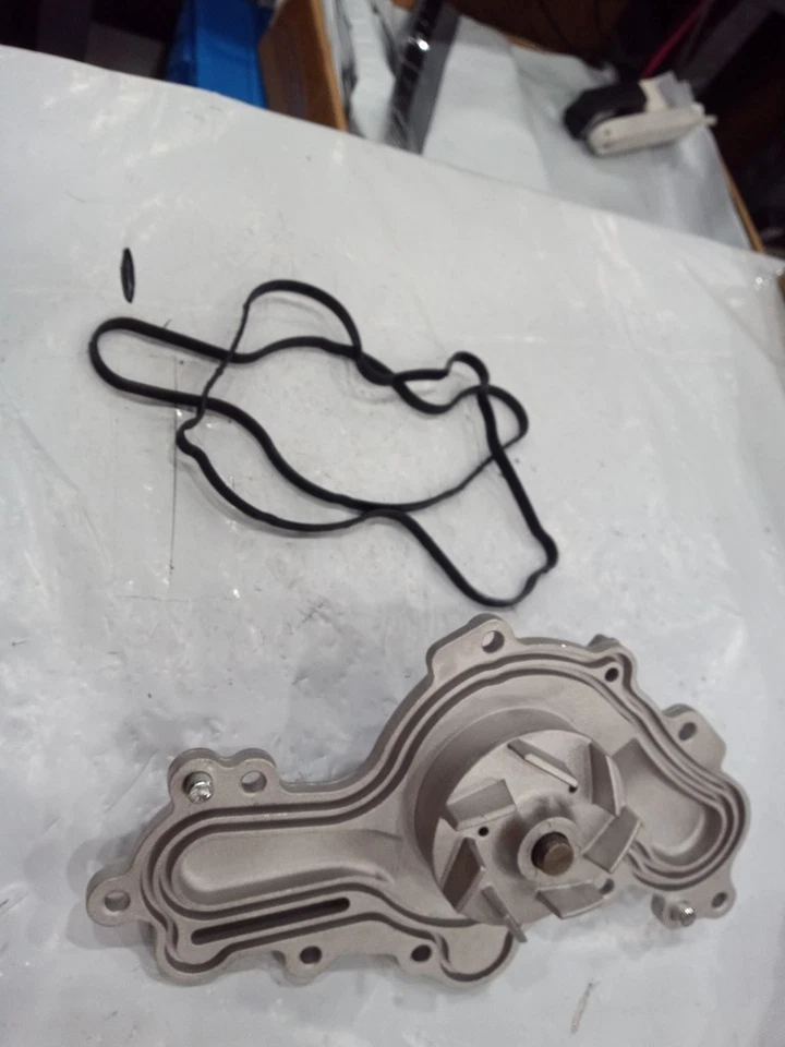 Used Engine Water Pump For Motorcraft Ford Edge Flex Taurus Lincoln MKT MKZ V6 Foto 3 de 4