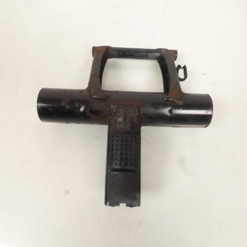 Support moteur origine pour scooter Piaggio 50 Typhoon Occasion - Photo 2/2