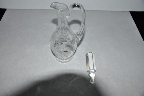 Vintage Crystal Decanter With Glass Stopper- Beautiful Etching & Cut 12” Tall - Picture 2 of 7