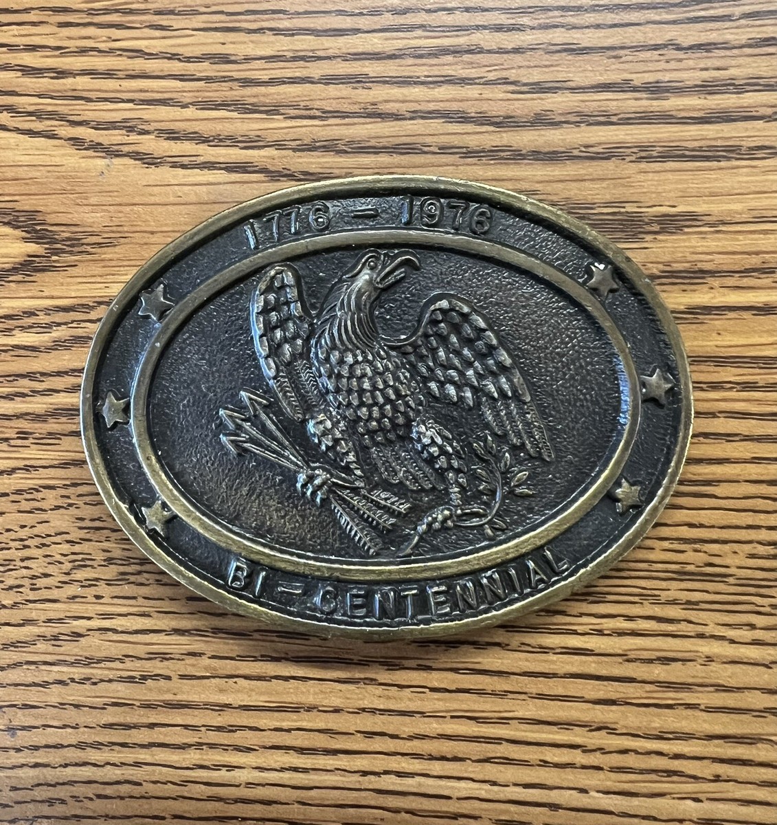 1976 United States Bicentennial Belt Buckle Eagle 1776-1976 Brass s-l400.jpg main image 2