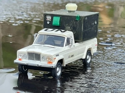 Gladiator J 3000 Pick Up Kabine UMBAU - gesupert 1:87 - Bild 1 von 4