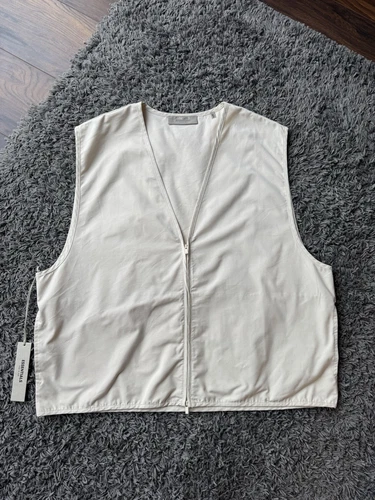 Gilet Fear of God ESSENTIALS guscio d'uovo beige taglia XL extra large nebbia