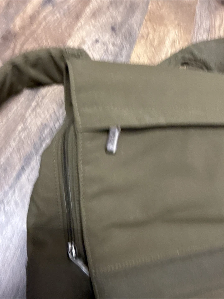 Mochila Tumi verde oliva 6181KHK Foto 4 de 4