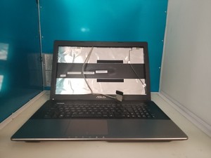 ASUS A75V  Laptop mit Intel Core i3-Prozessor als Ersatzteilspender (R9 1120)