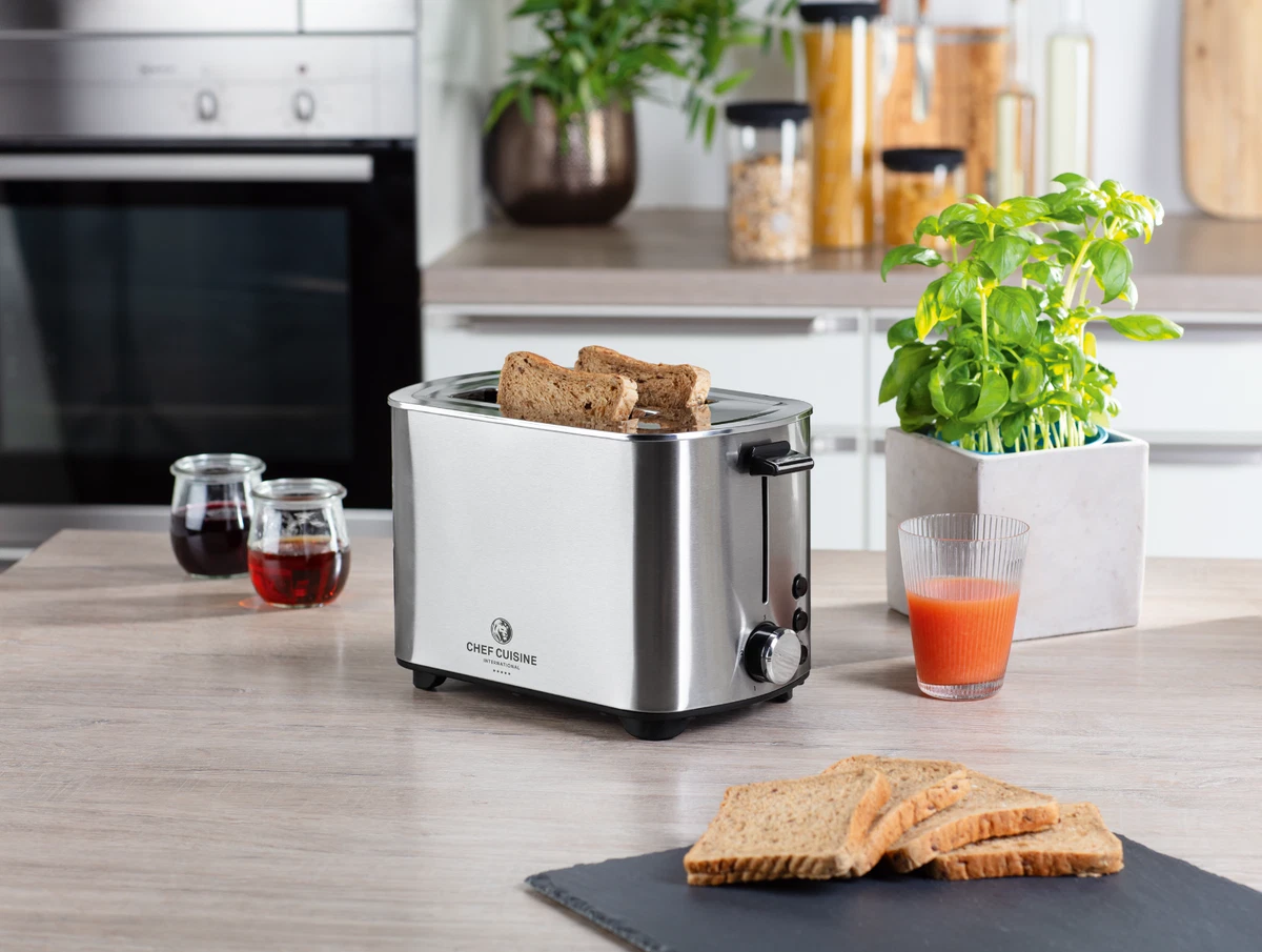 Swan Nordic Set Petit-déjeuner Bouilloire 1,7 L 2200 W, Grille-pain à Fente Large 2 Tranches Micro Ondes 20 L Numerique Design Moderne Effet Bois Vert Fiche Technique Et Prix Au Maroc