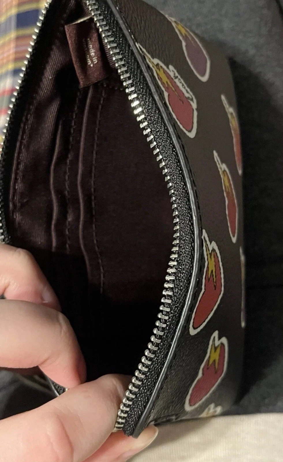 COACH Braccialetto Cerniera Angolare Cuore Stampa Fulmine CW857 Argento Nero Multi