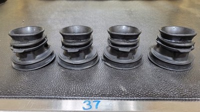1993 1994 Suzuki GSX-R 750 Carburetor To Airbox Rubber Boots