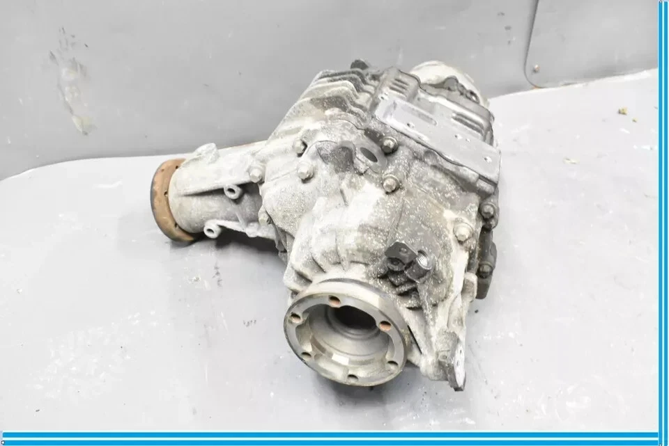 08-17 Audi A8 Quattro A5 Rear Differential Carrier Assembly 0BD500043F OEM - Image 4 of 4