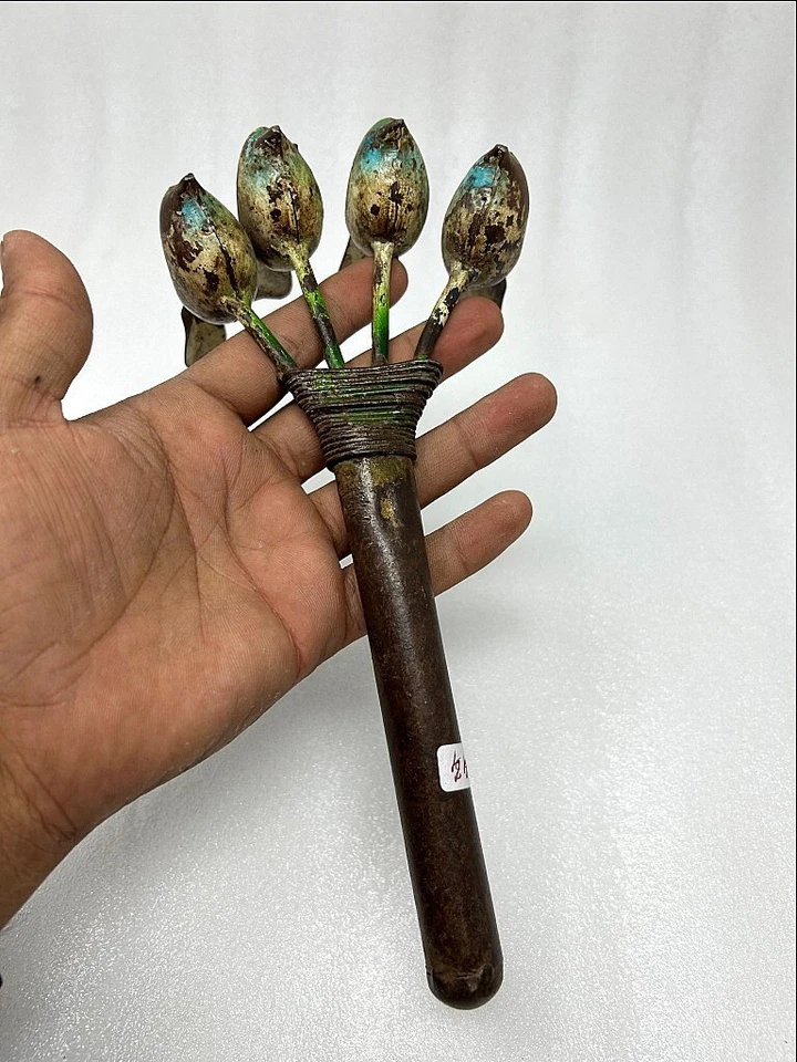 Juguete de pájaro de hierro de colección hecho a mano juguete infantil verde juguete musical pájaro tallado juguete Foto 4 de 4