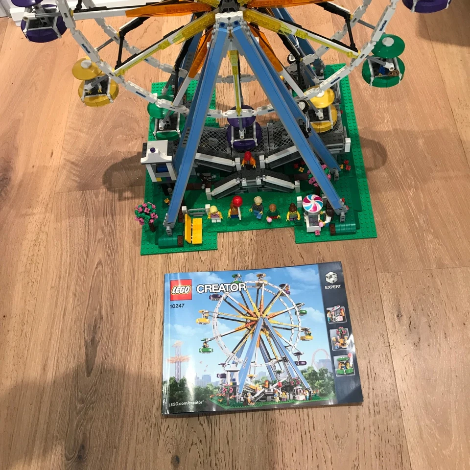 LEGO Creator 10247 Ferris Wheel, photo 3 sur 5