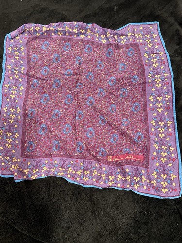 Lot of 3 Vintage Anne Klein Designer 100% Silk Scarf Wraps Square. - Picture 5 of 7